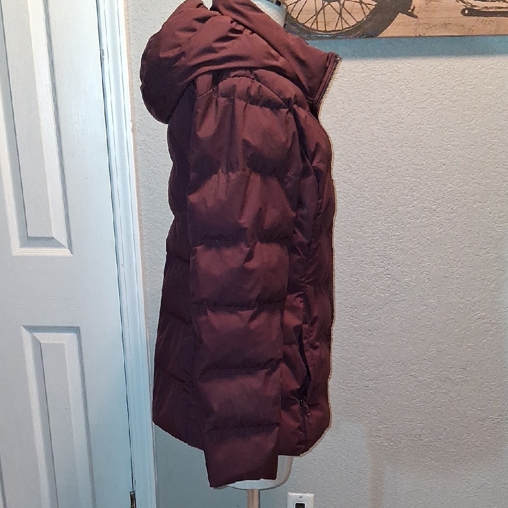 32 Degrees Maroon Puffer Jacket - image 5